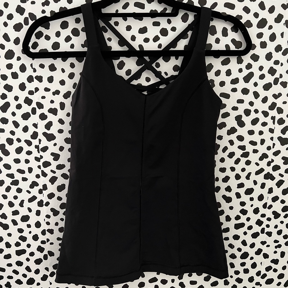 Lululemon tank